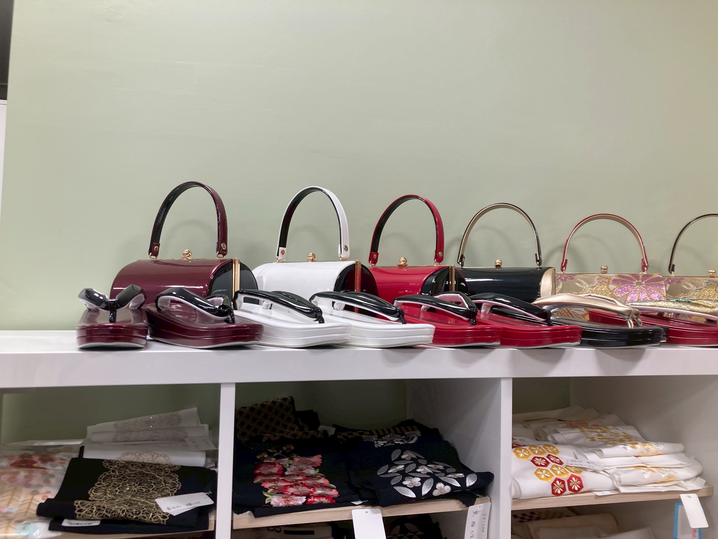 埼玉振袖レンタル比較で選ばれる振袖gram内観