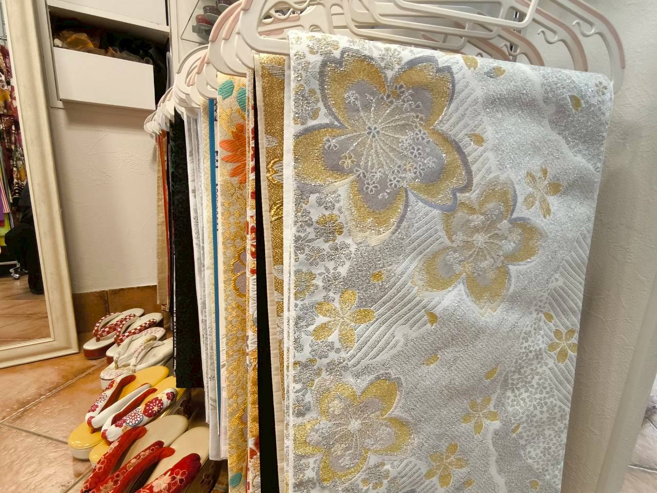 沖縄振袖レンタル相談カウンター振袖gram沖縄店